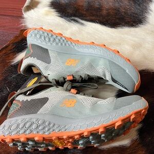 New Balance Fresh Foam Mega grip athletic shoes..New! Hiking great